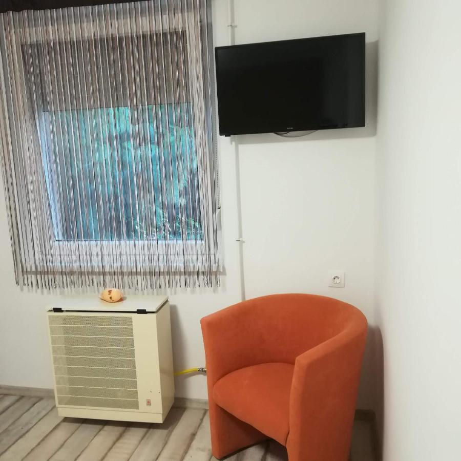 Orosháza Golden Apartman מראה חיצוני תמונה