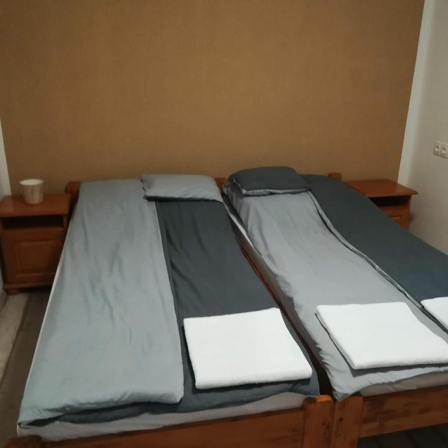 Orosháza Golden Apartman מראה חיצוני תמונה